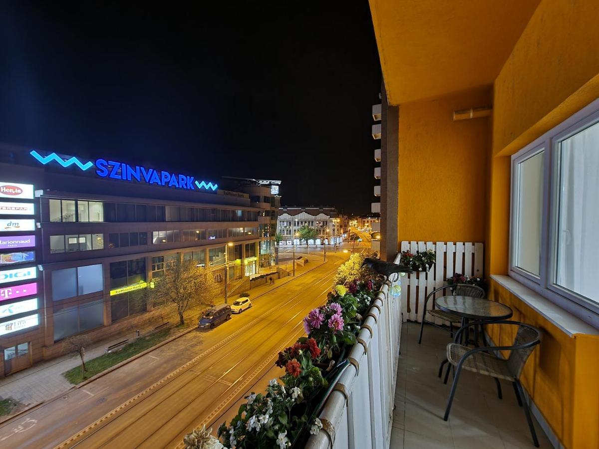 High Street Apartman Apartment Miskolc Exterior photo